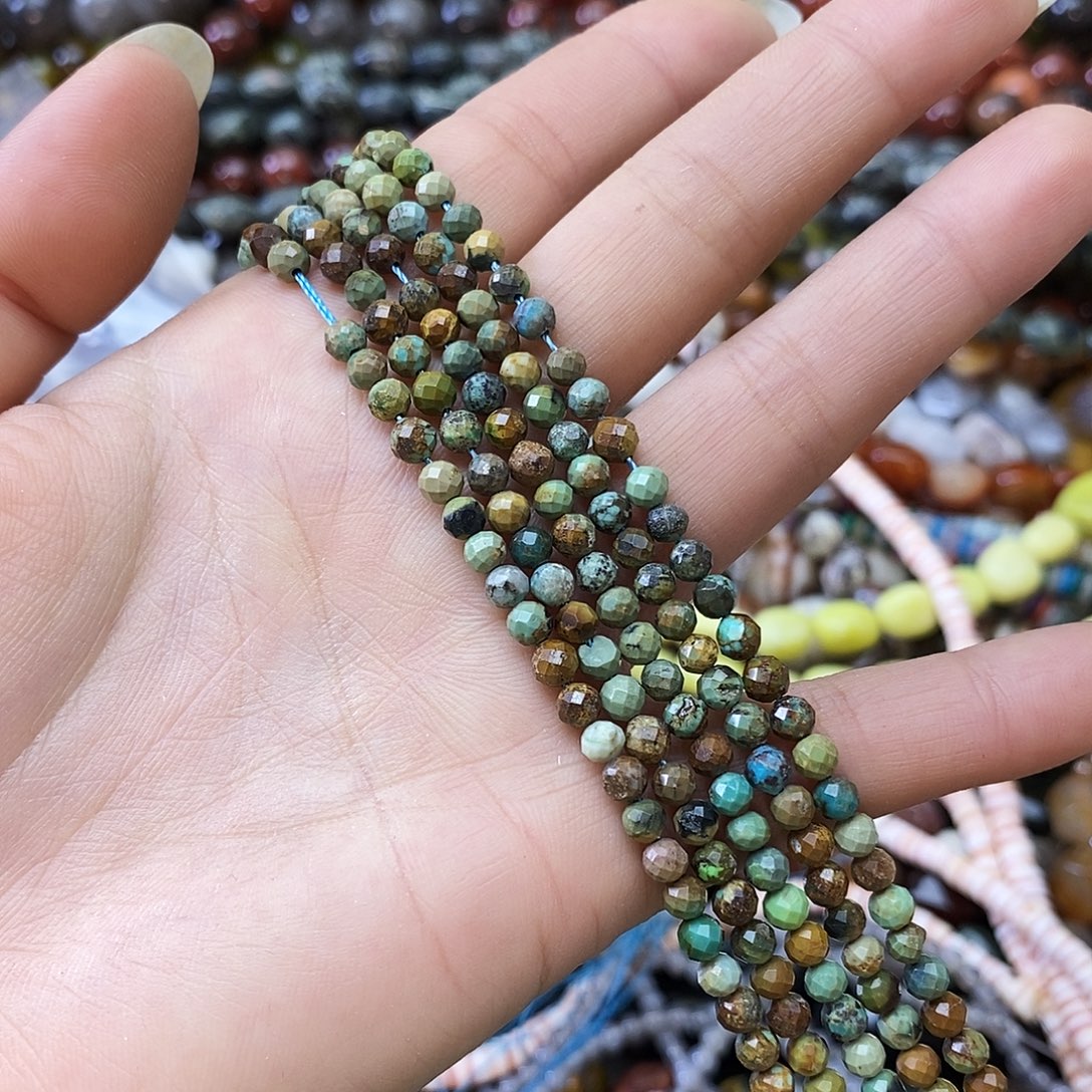 玛瑙/玉髓未镶嵌珠宝半成品卡四松石两条装