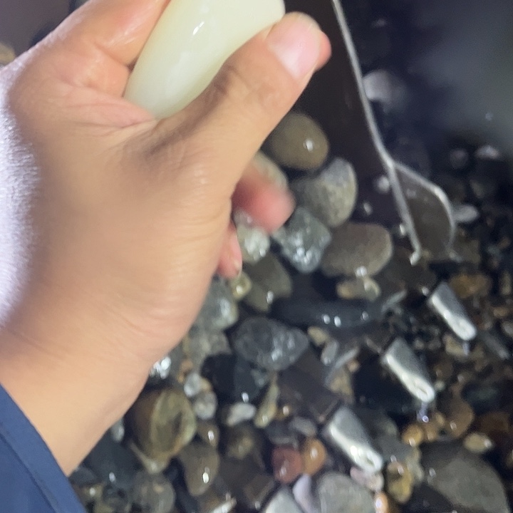 未镶嵌和田玉（糖玉）挂件