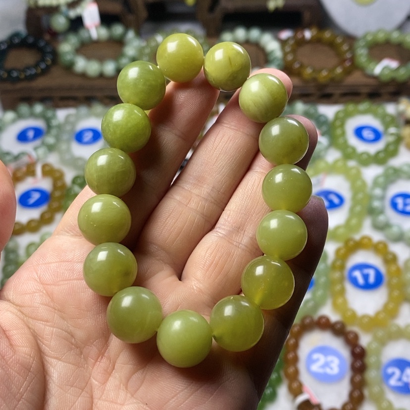 【闪购商品】蛇纹石玉手串未镶嵌卡14