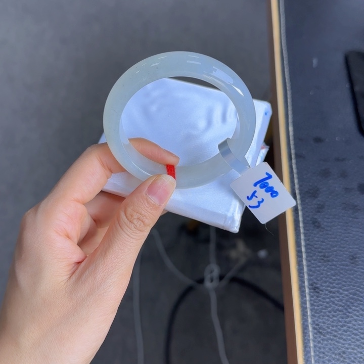 未镶嵌手镯翡翠翡翠手镯