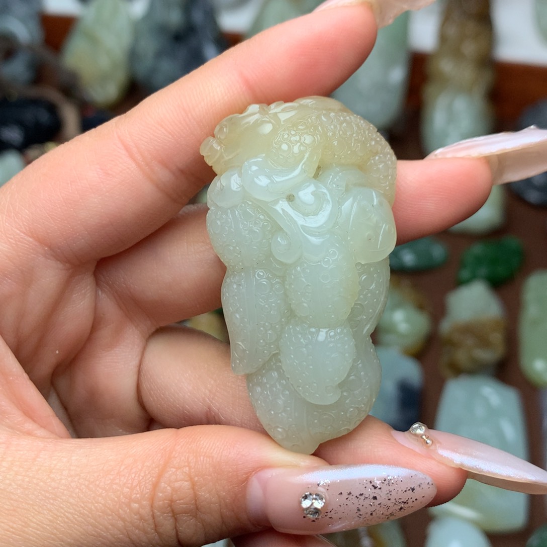 和田玉挂件未镶嵌