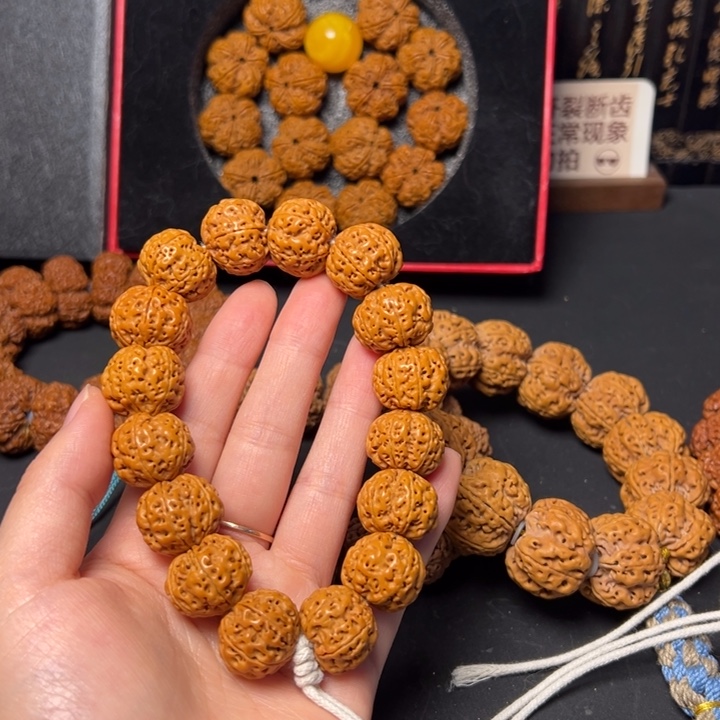 金刚菩提手串六瓣没打底