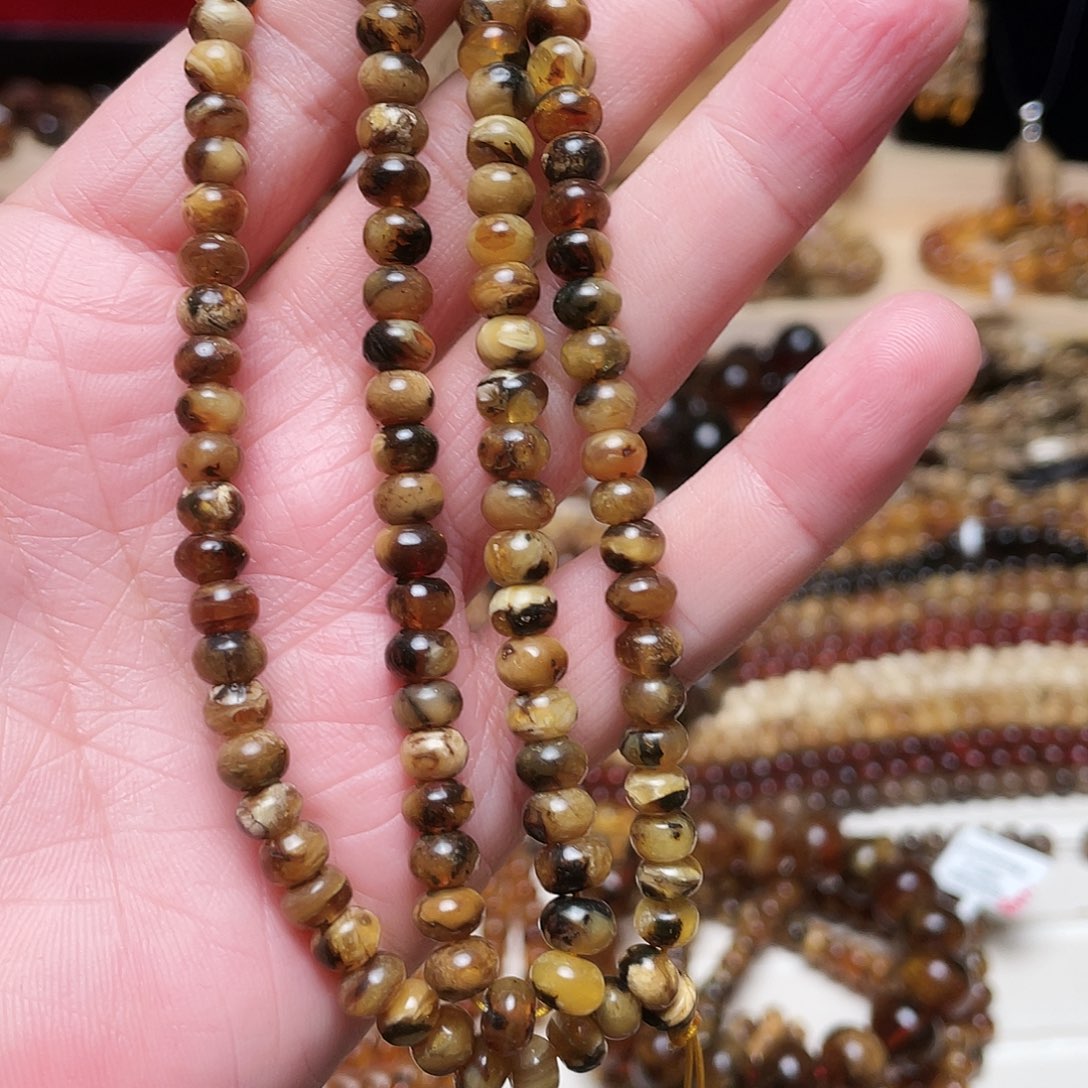 琥珀裸石未镶嵌红*黄六10814