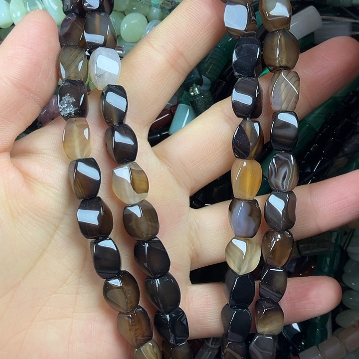 查罗石散珠合金卡9*12柳珠一条