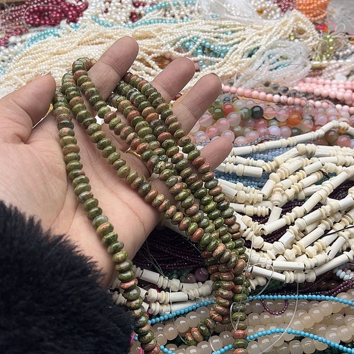 玛瑙/玉髓珠宝半成品未镶嵌一条8mm花绿宝算盘珠