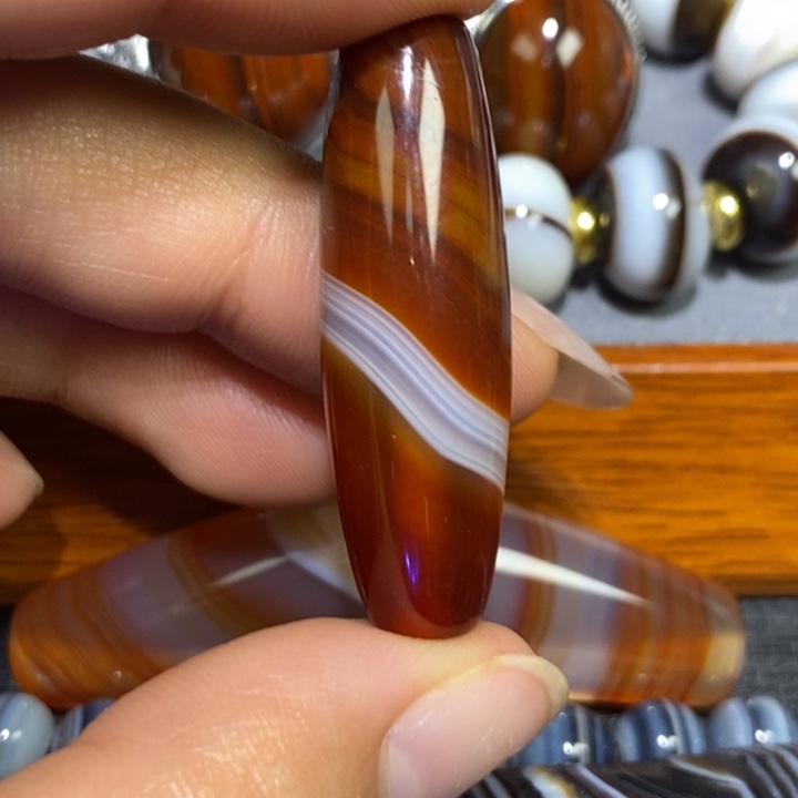 合金颈饰玛瑙/玉髓