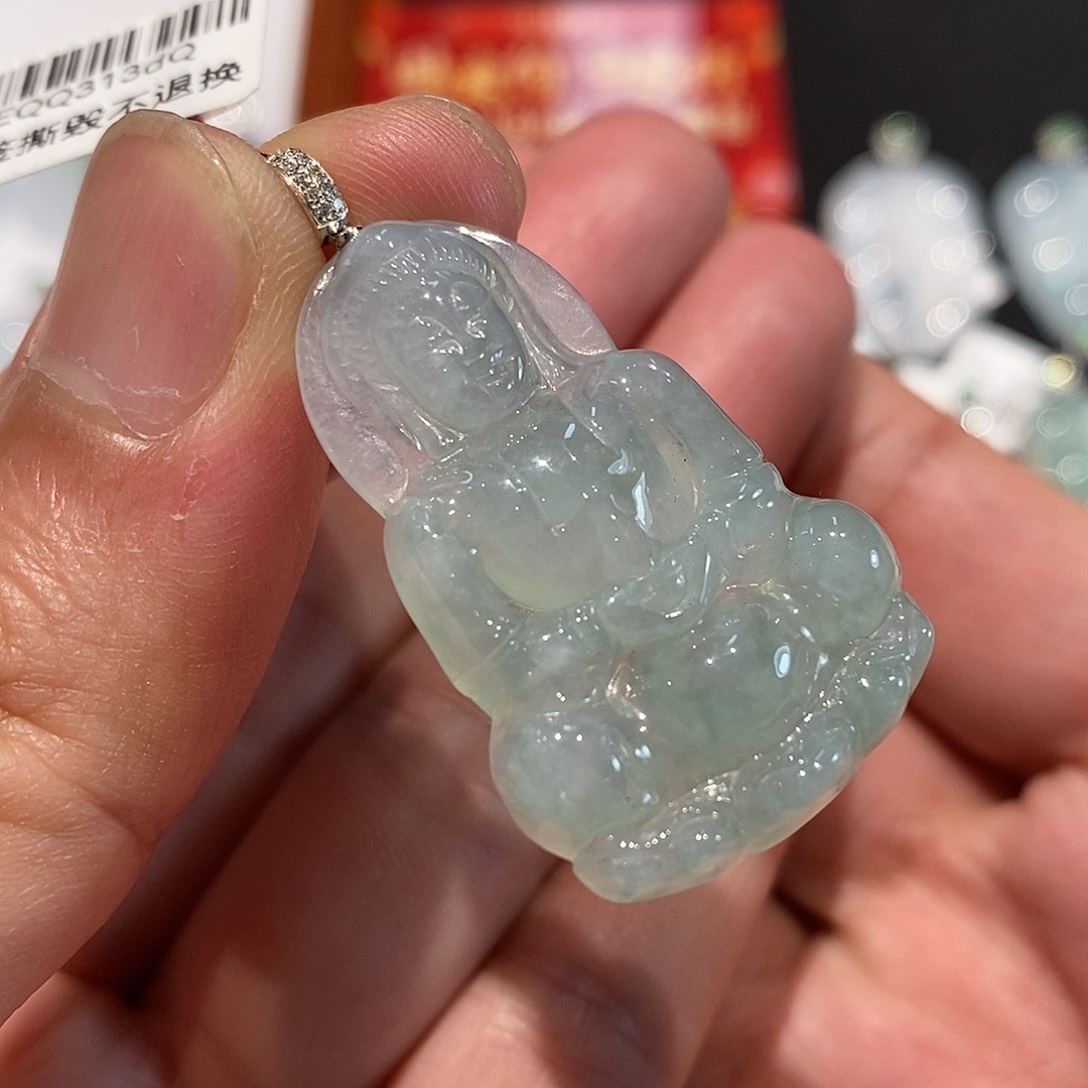 翡翠颈饰18K金镶嵌观音