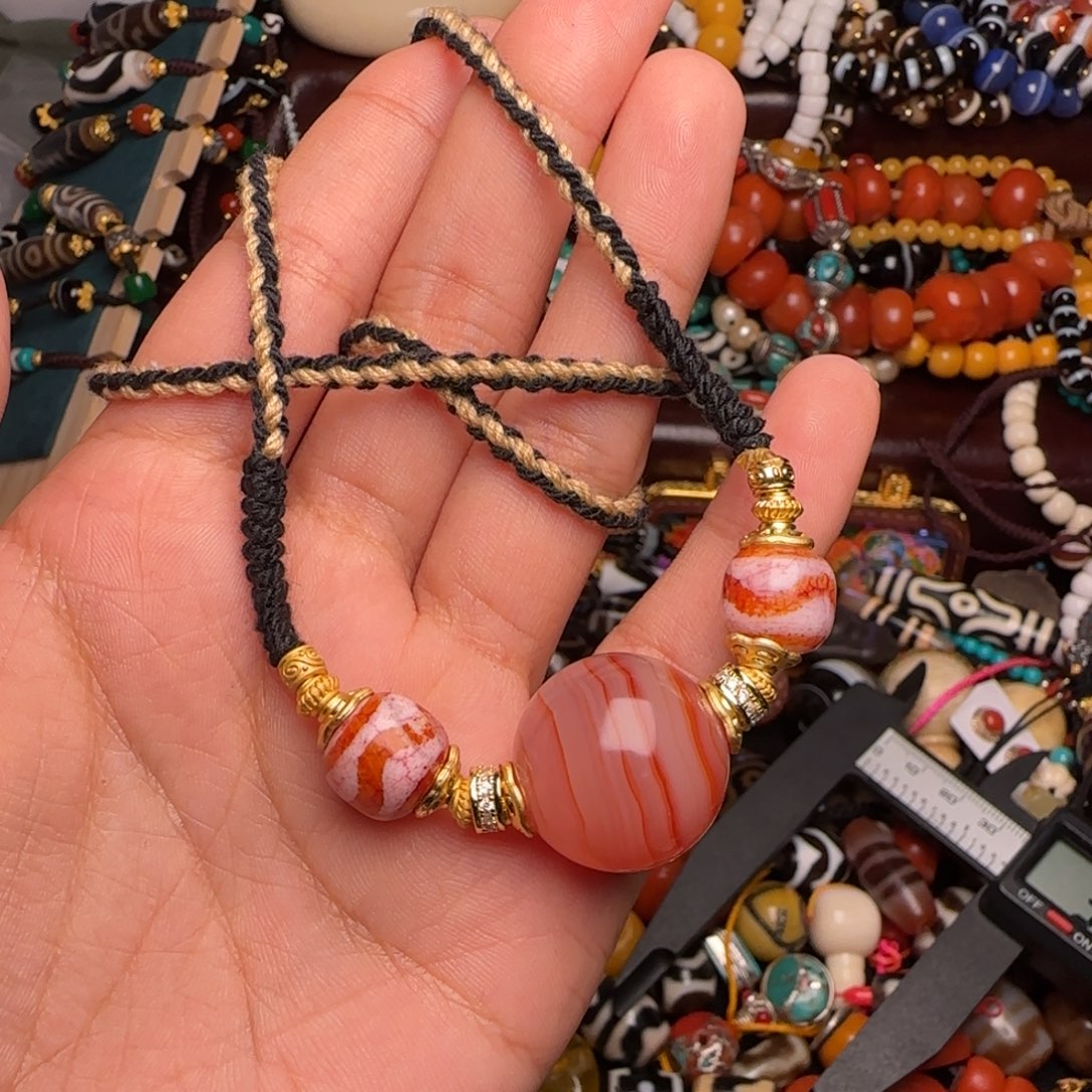 玛瑙/玉髓未镶嵌颈饰