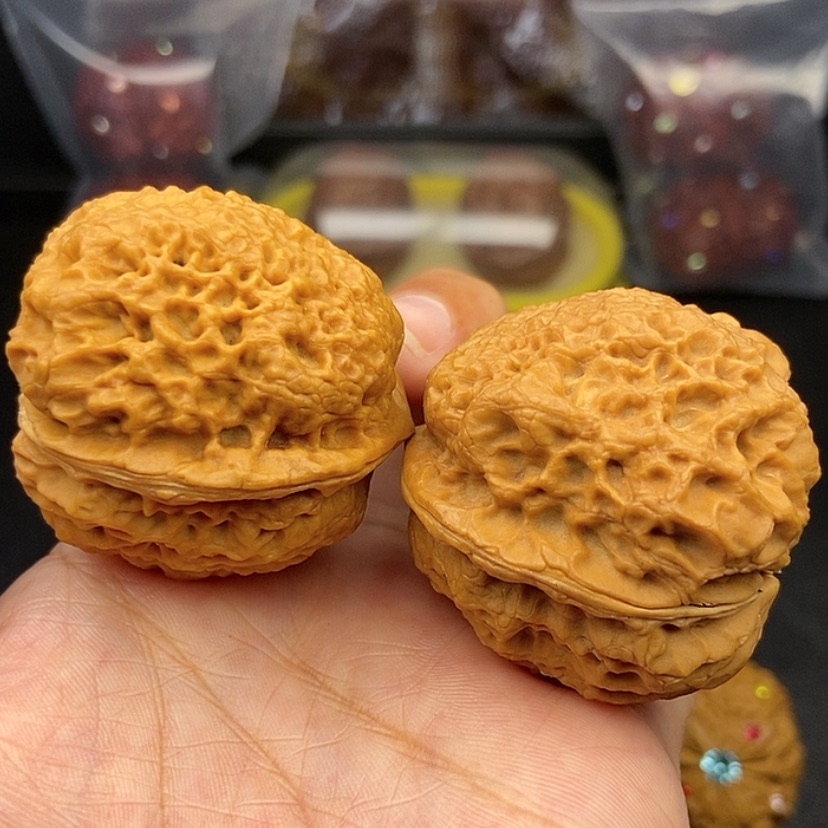 【闪购商品】把件文玩核桃42尺鱼子金蟾