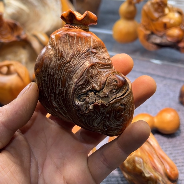 多****柏木（崖柏）陈化老料手串把件 