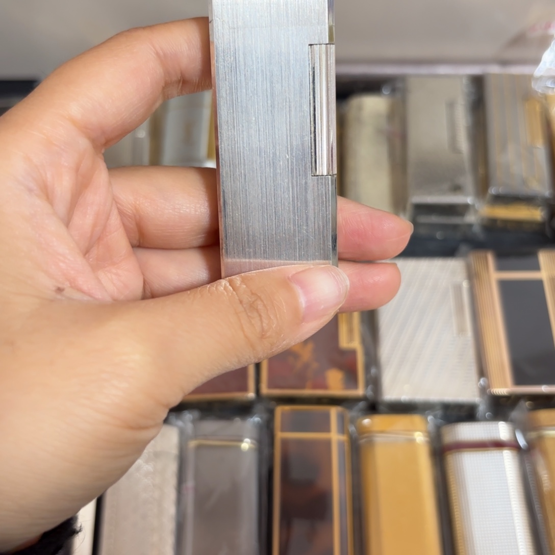 都登卡中古打火机
