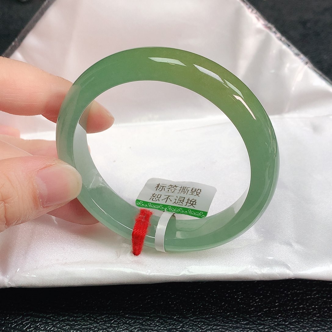 翡翠手镯未镶嵌53➕