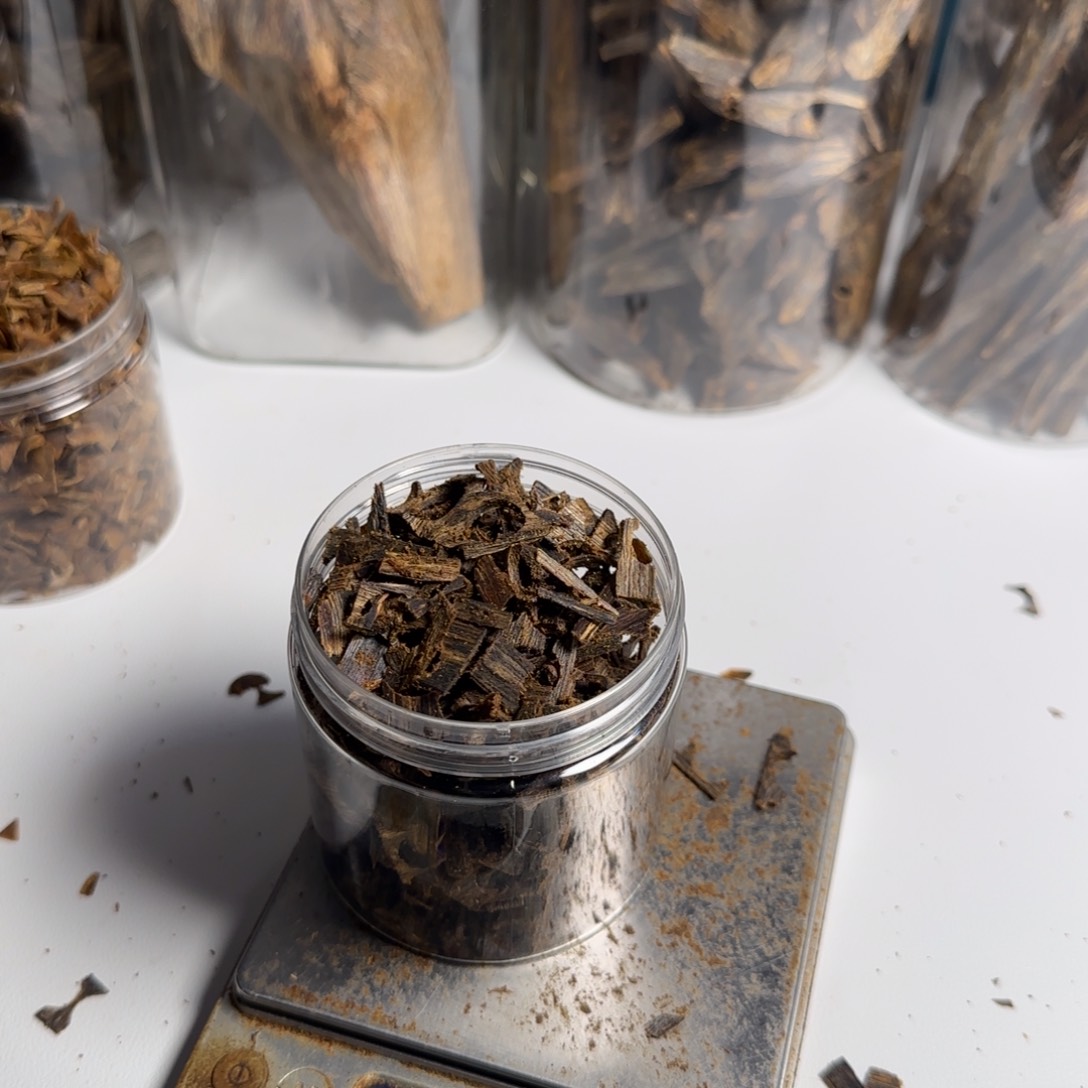 香榧木海南红骨沉水50