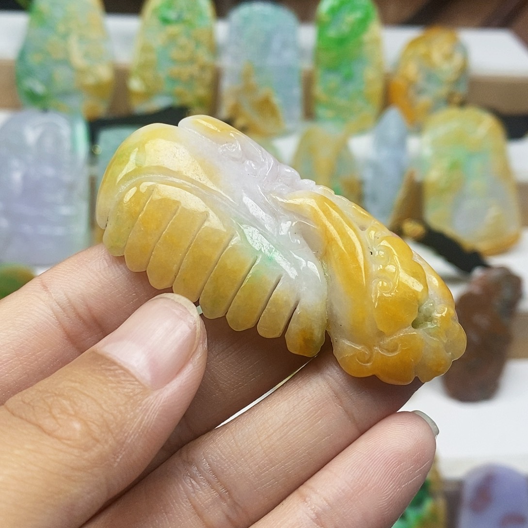 颈饰未镶嵌翡翠天然翡翠A货