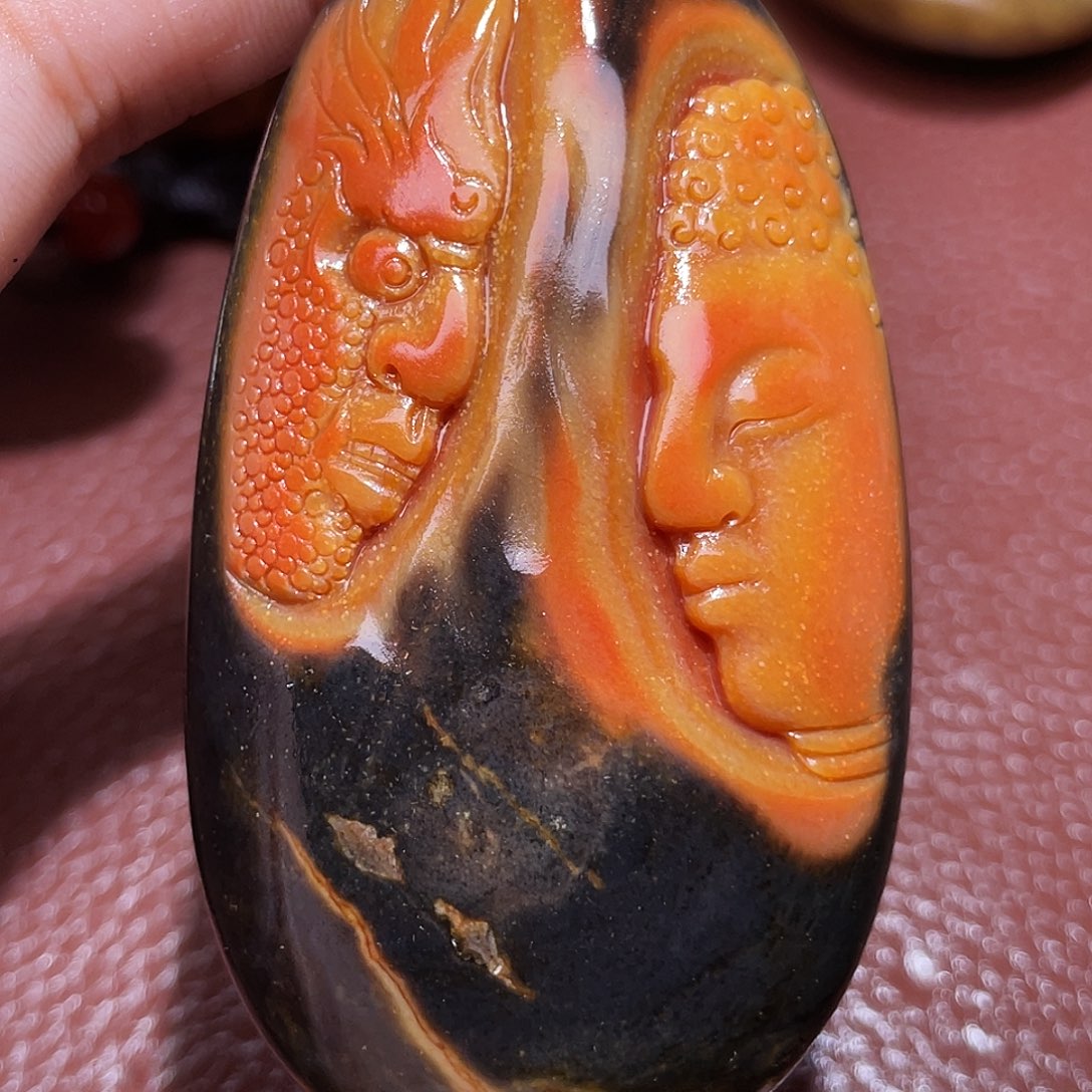 和田玉未镶嵌颈饰潘