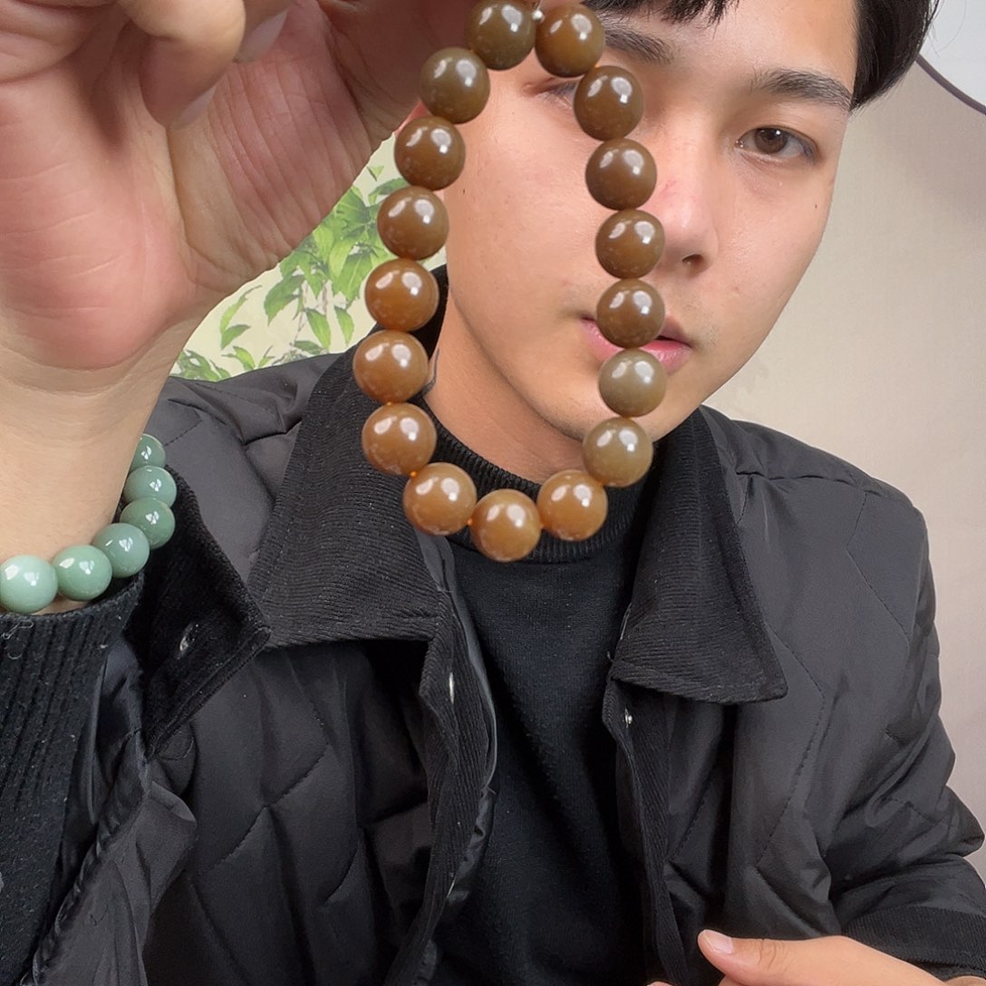 和田玉手串未镶嵌