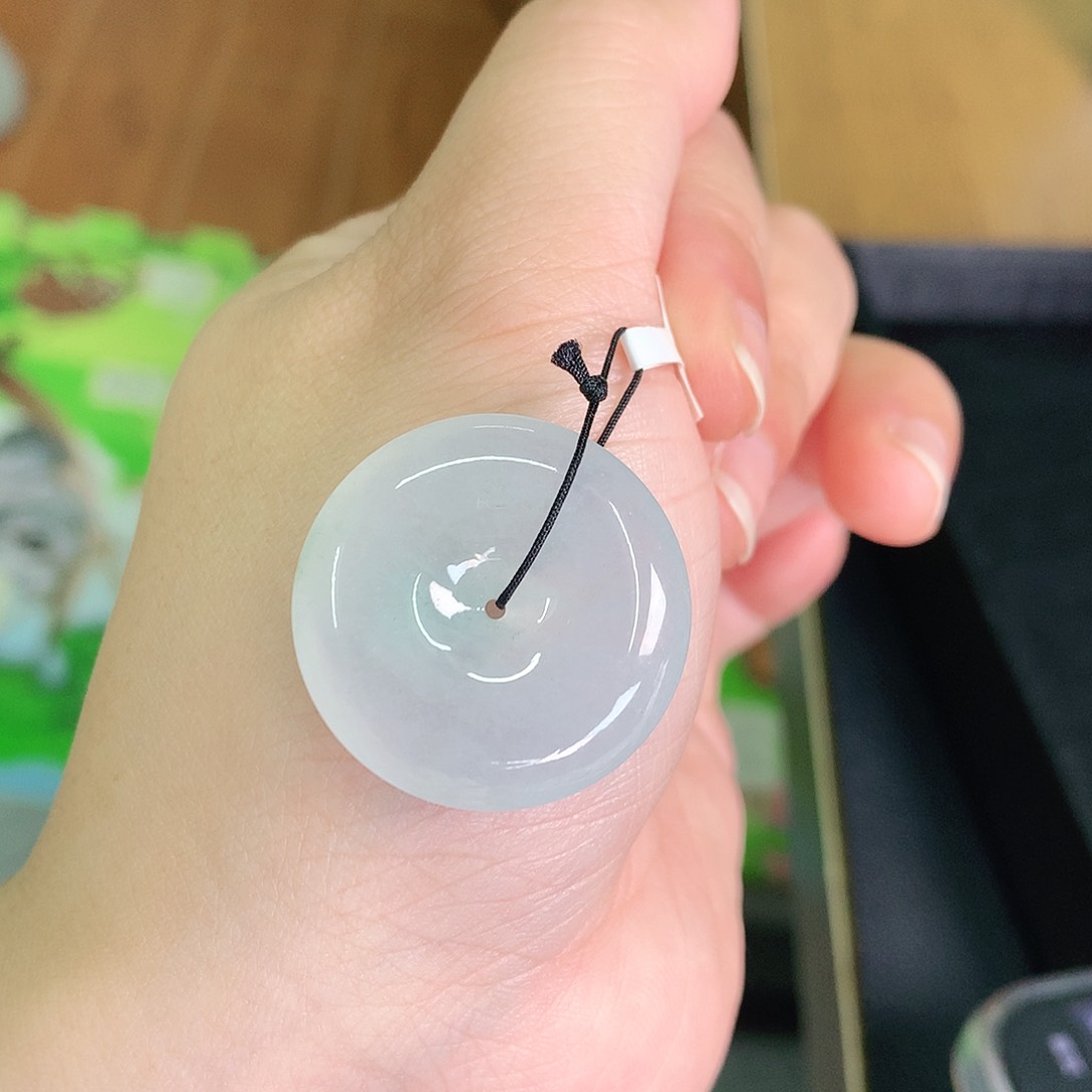 翡翠颈饰未镶嵌冰扣子26.9*6