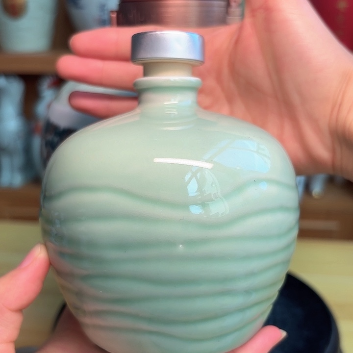 1斤小酒瓶2个 青色