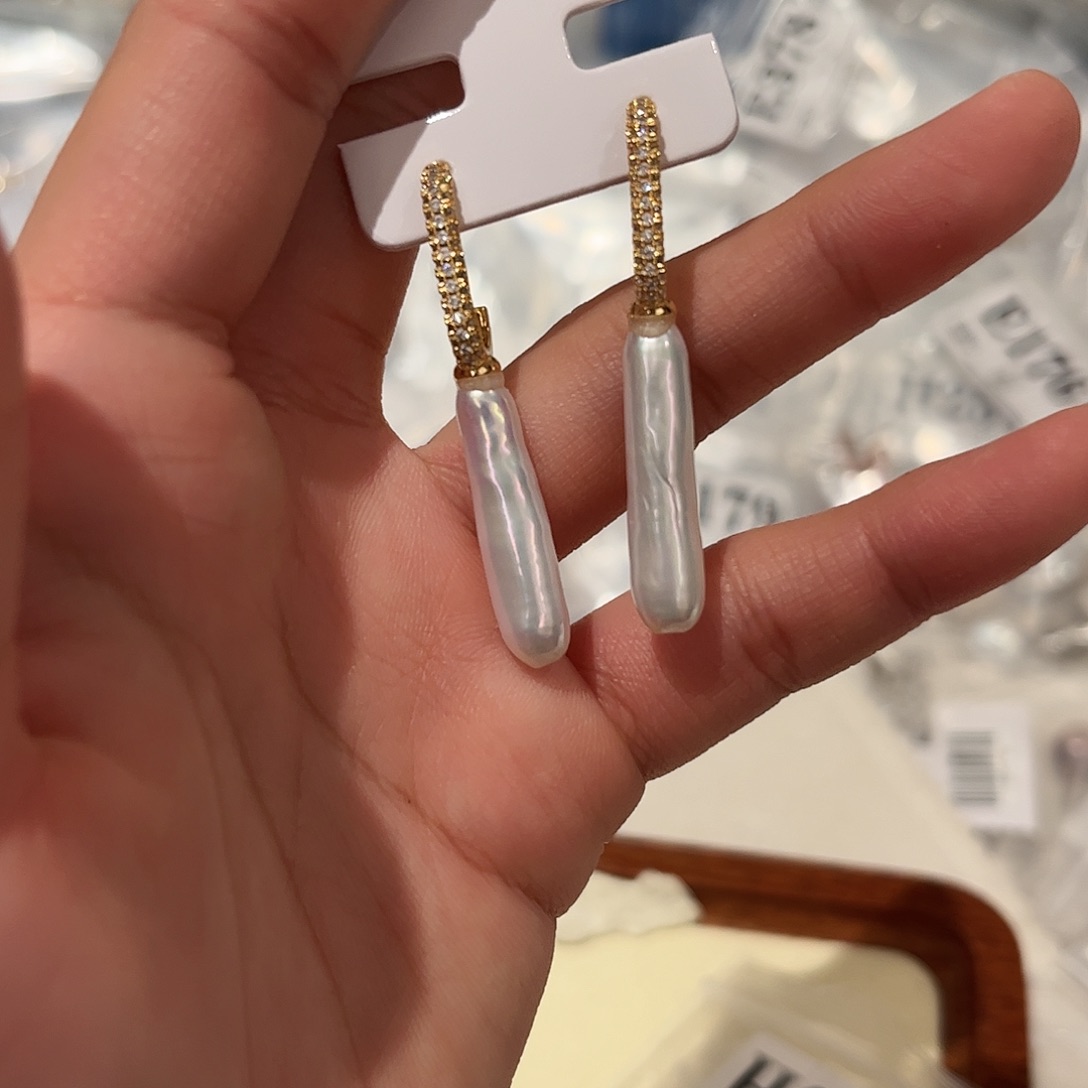 淡水珍珠耳饰合金