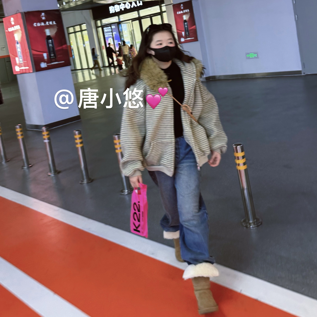 【唐小悠】超洋气条纹连帽加绒加厚外套