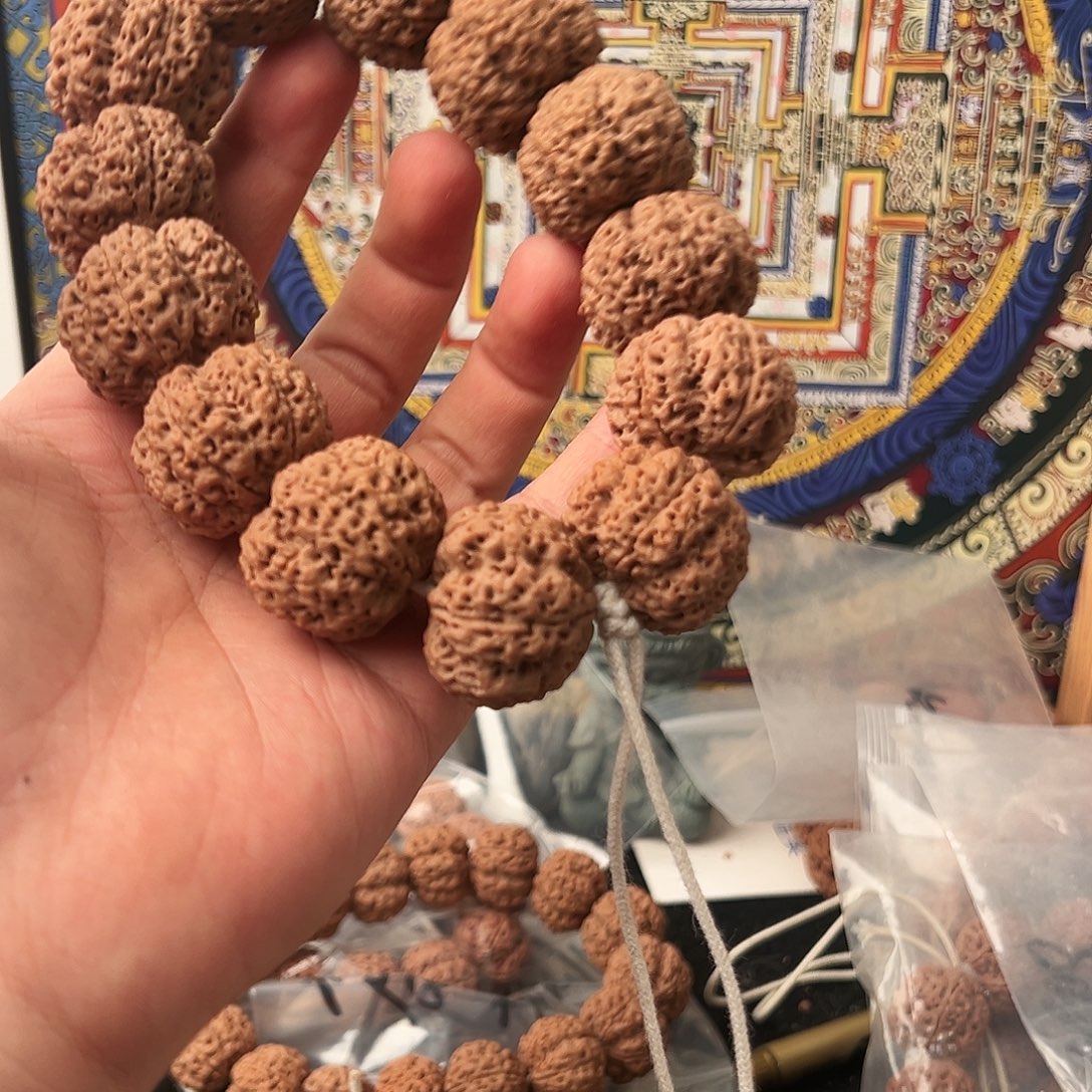 @***2金刚菩提吊坠29梁梅花