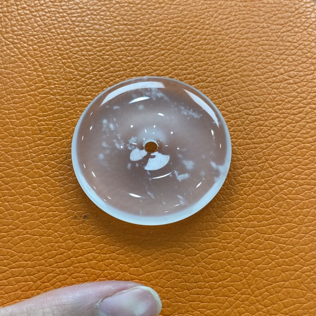 石英质玉吊坠(赠链)未镶嵌c****f