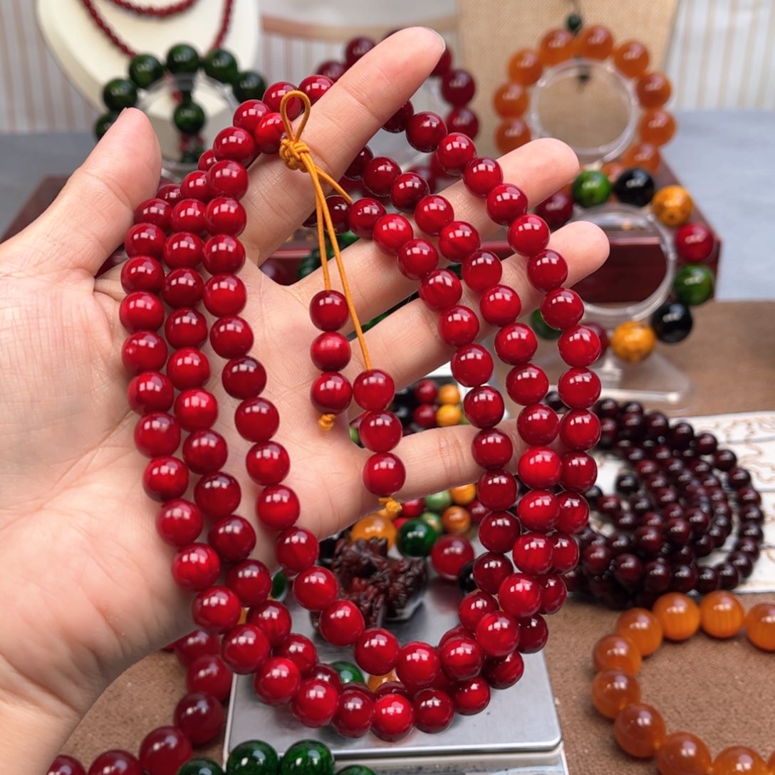 贝壳杉（血龙木）手串/手链0.8*108