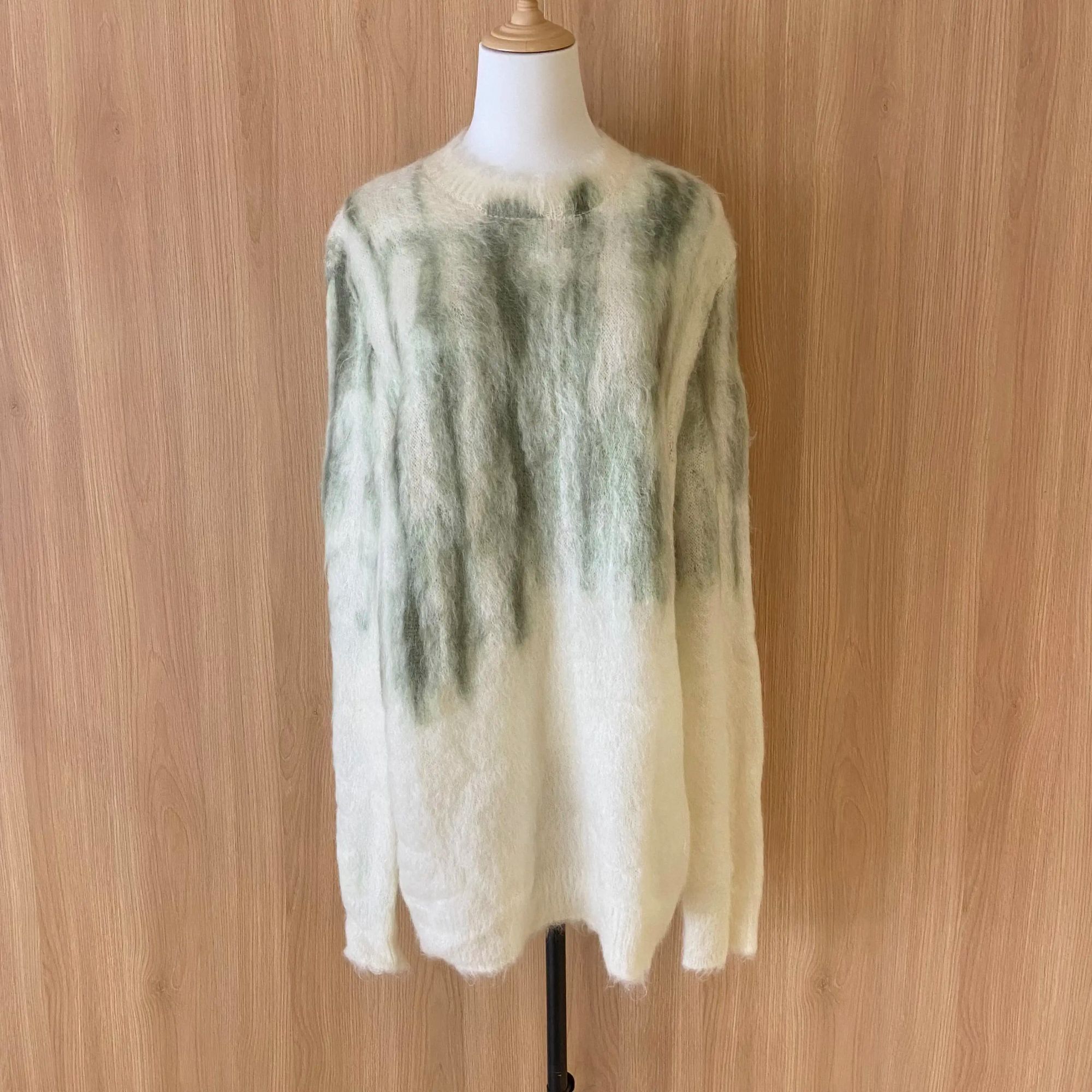 99新 LouisVuitton/路易威登 su/秀款毛衣/26873977/代卖服务