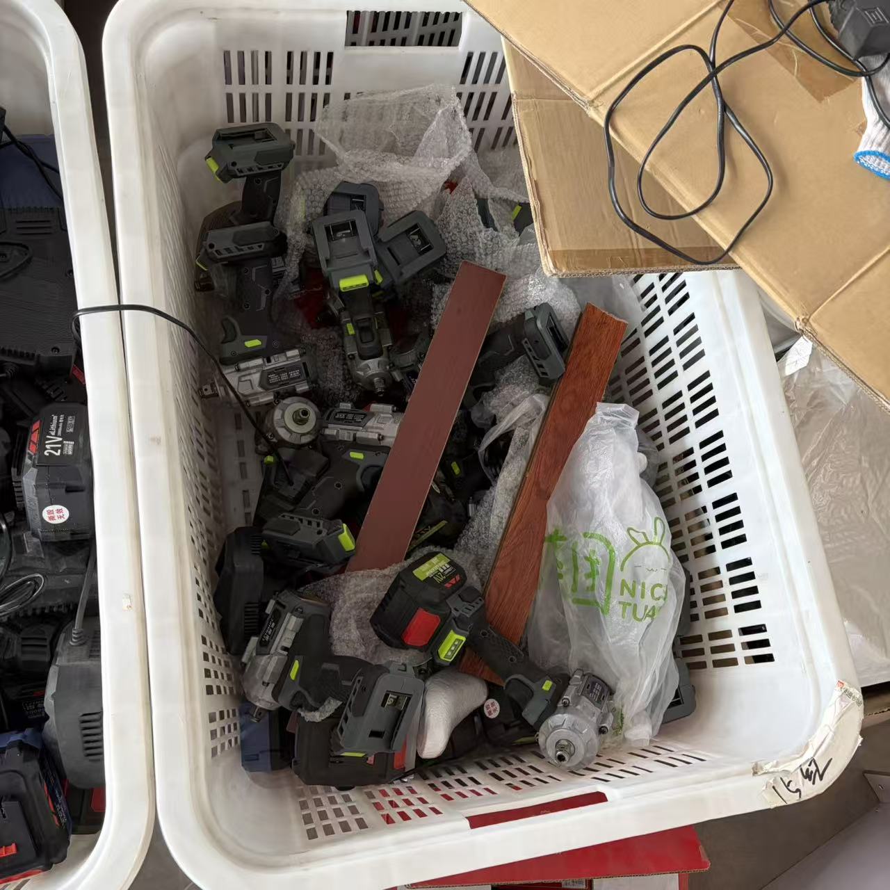 清仓福利 纯铜无刷电扳手 裸机