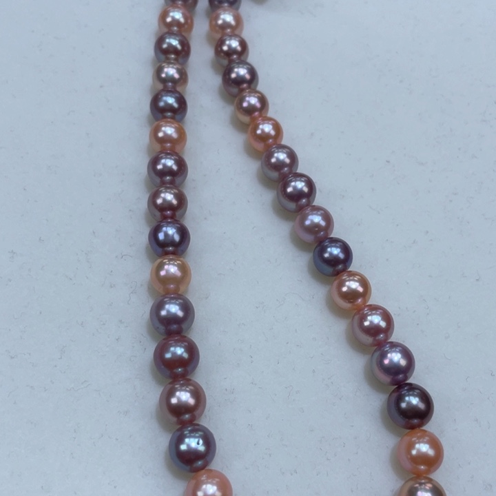 淡水珍珠颈饰银S925镶嵌.7.5-8.5糖果珠炫彩干净