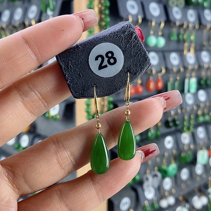 和田玉耳饰18K金镶嵌