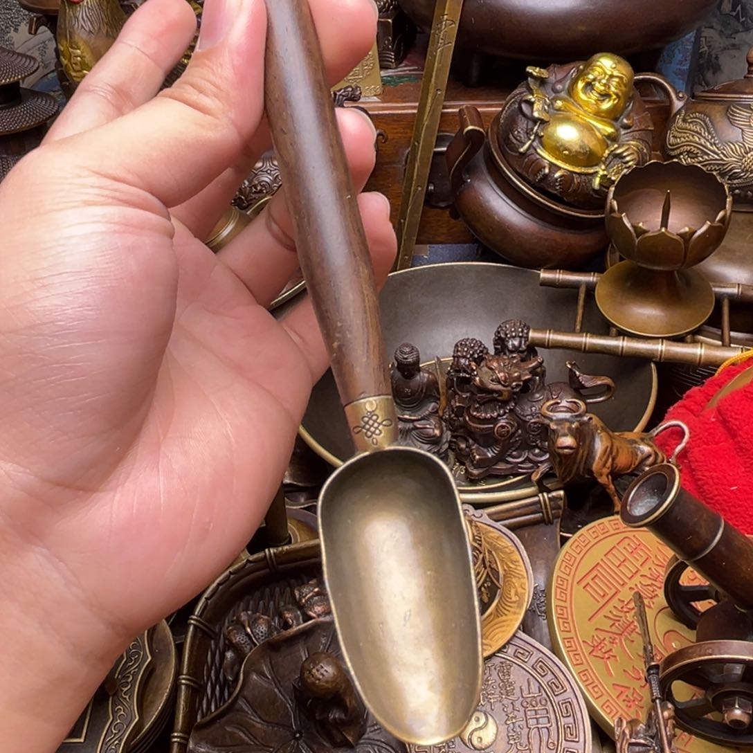 精美铜器，点击下单