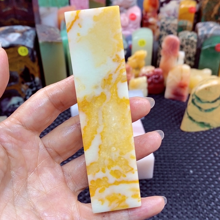 青田石印石云南石头