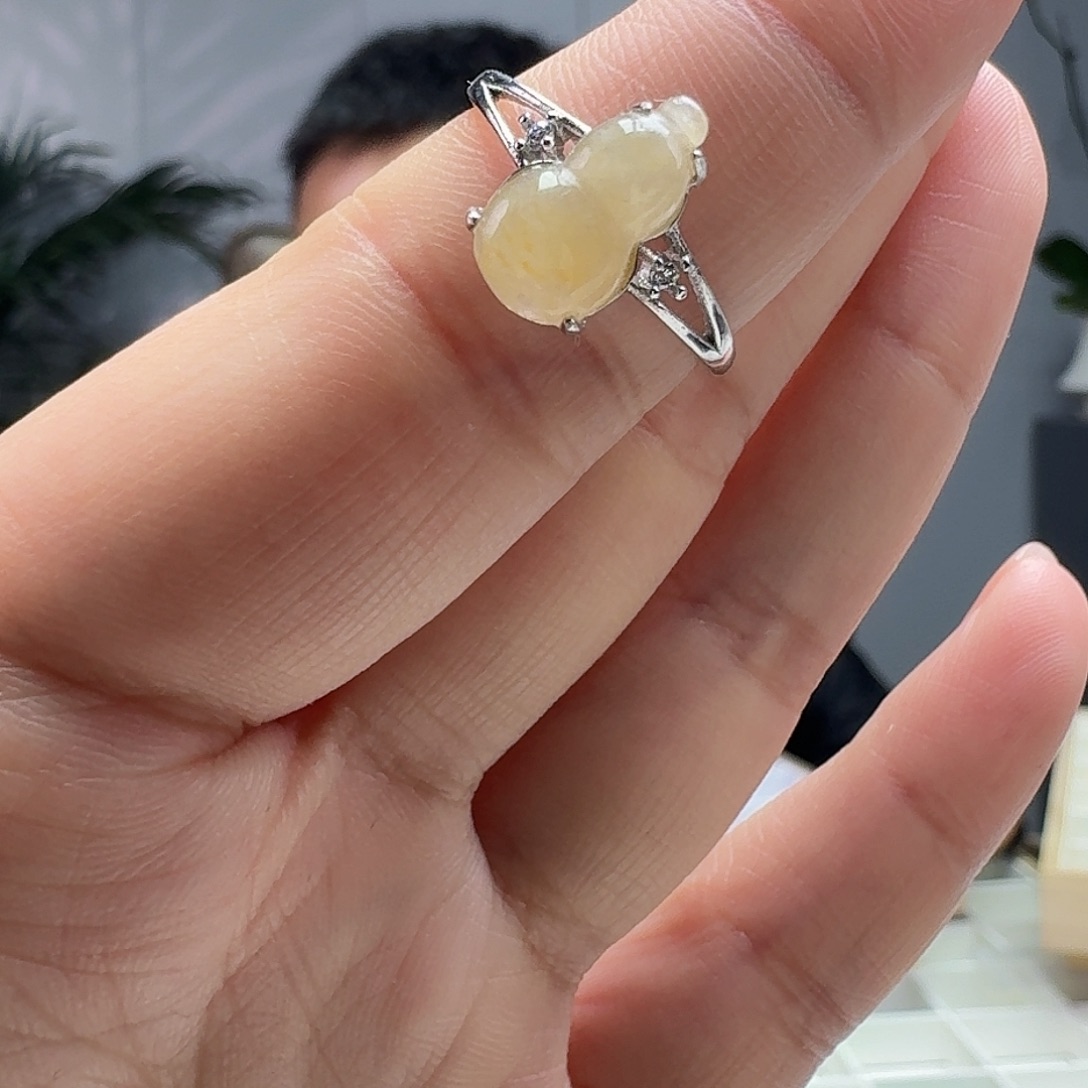 翡翠戒指银S925镶嵌天然