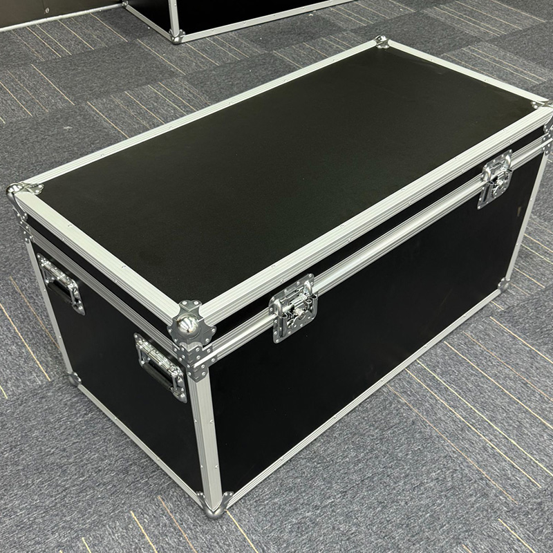 mz【顶峰集团二十周年庆】 情义无价表里如一黑箱子礼盒腕表诗