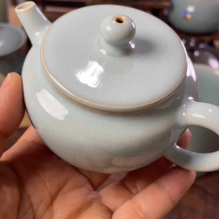 張*阳汝州原矿釉汝瓷赵琳壶微瑕
