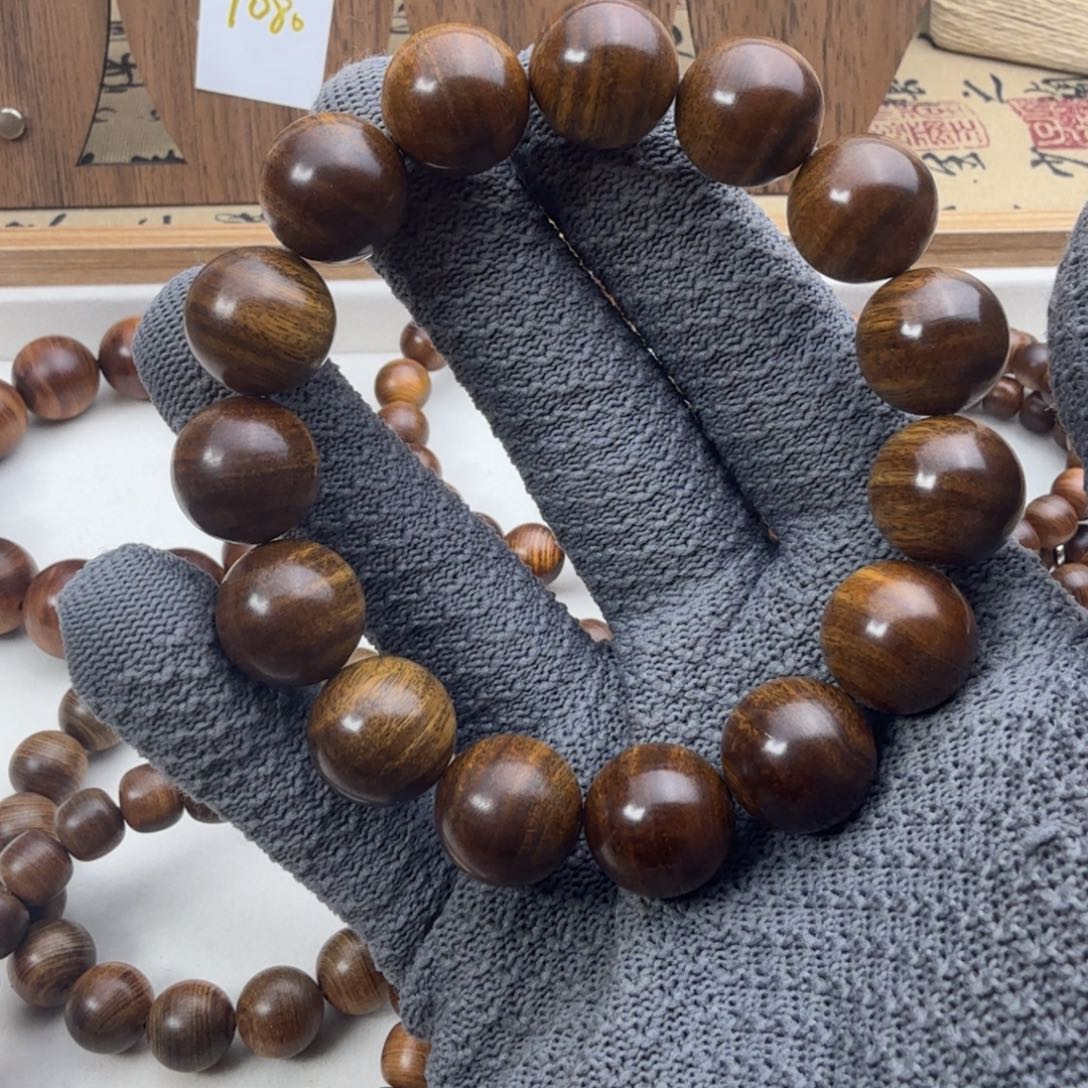 杨***Y愈创木草地球15一条