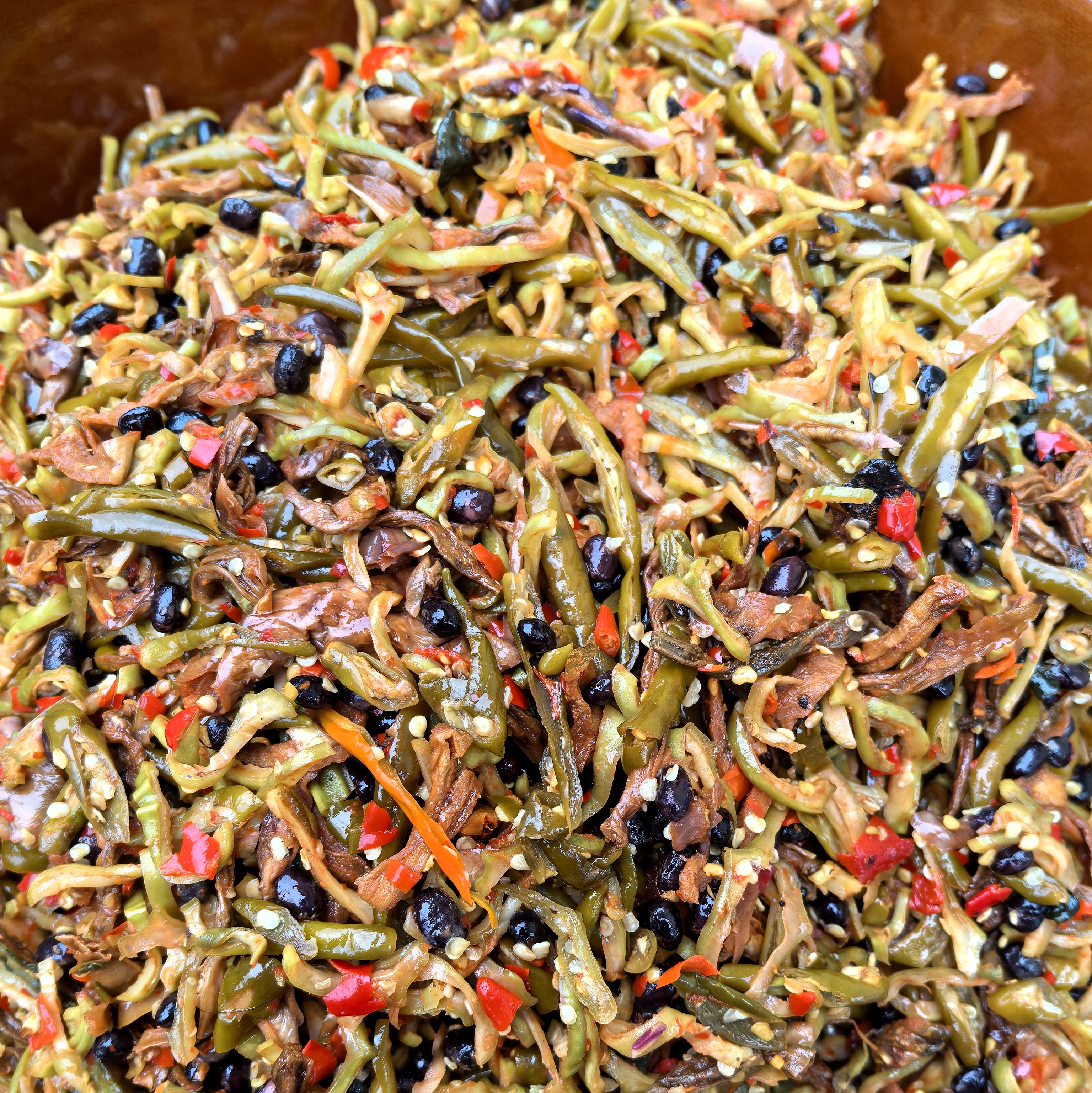 湖南农家坛子混合扎菜