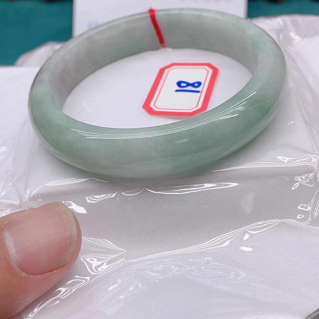 翡翠手镯未镶嵌最***阳188888888