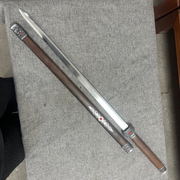 龙泉昊天宝剑一体刀剑花梨木诸刃唐横刀猛钢刀具防身冷兵器未开刃