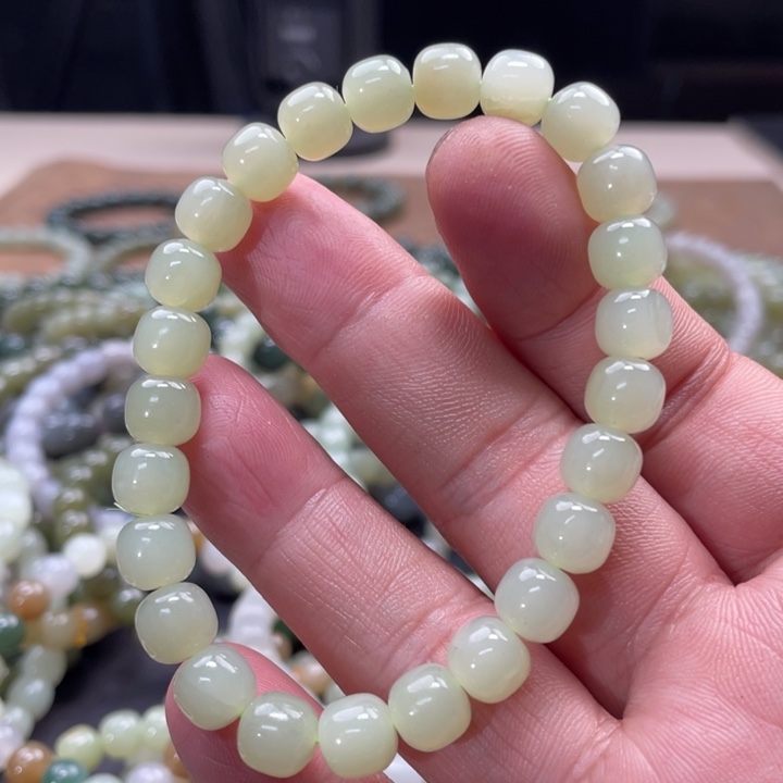 和田玉手链未镶嵌