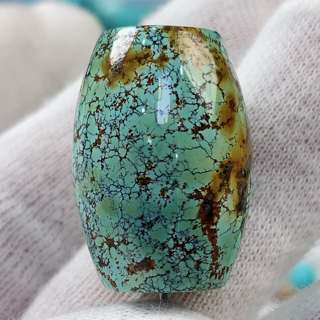 绿松石配饰未镶嵌