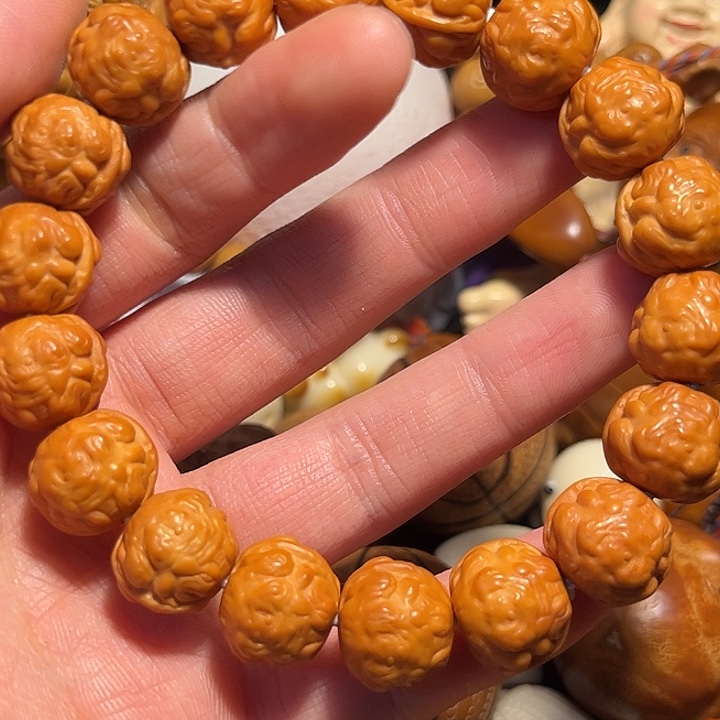 手串/手链橄榄核猴头蝉王