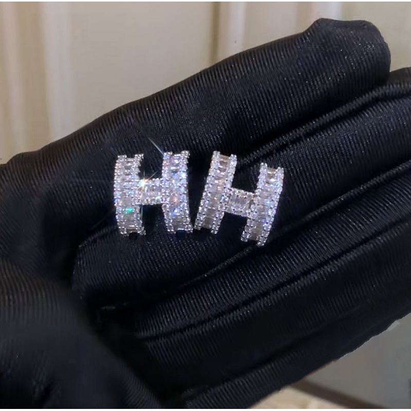 铜合金合成锆石耳饰 气质经典设计师镶嵌精致耳钉GV05