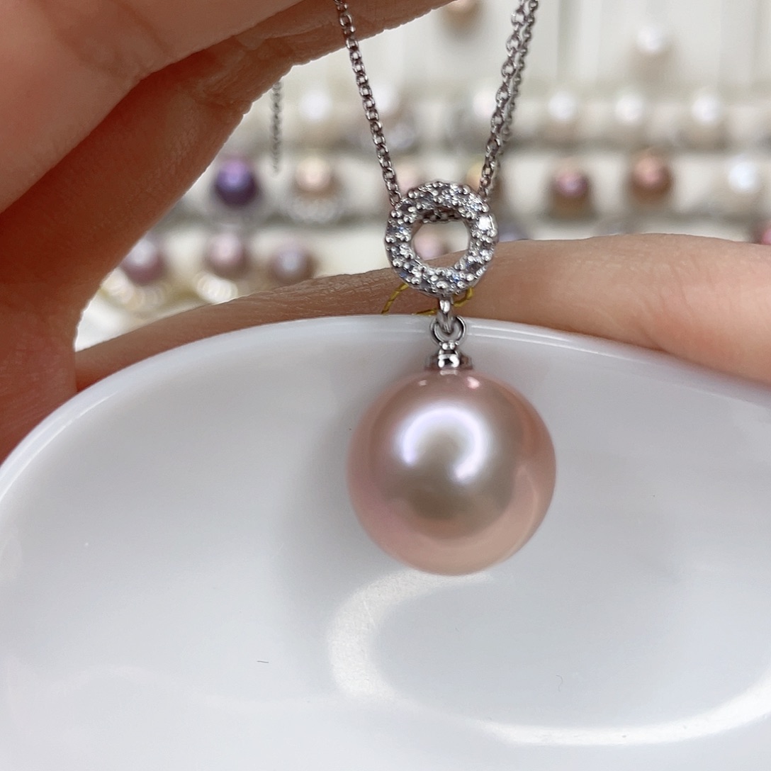 淡水珍珠吊坠(赠链)未镶嵌