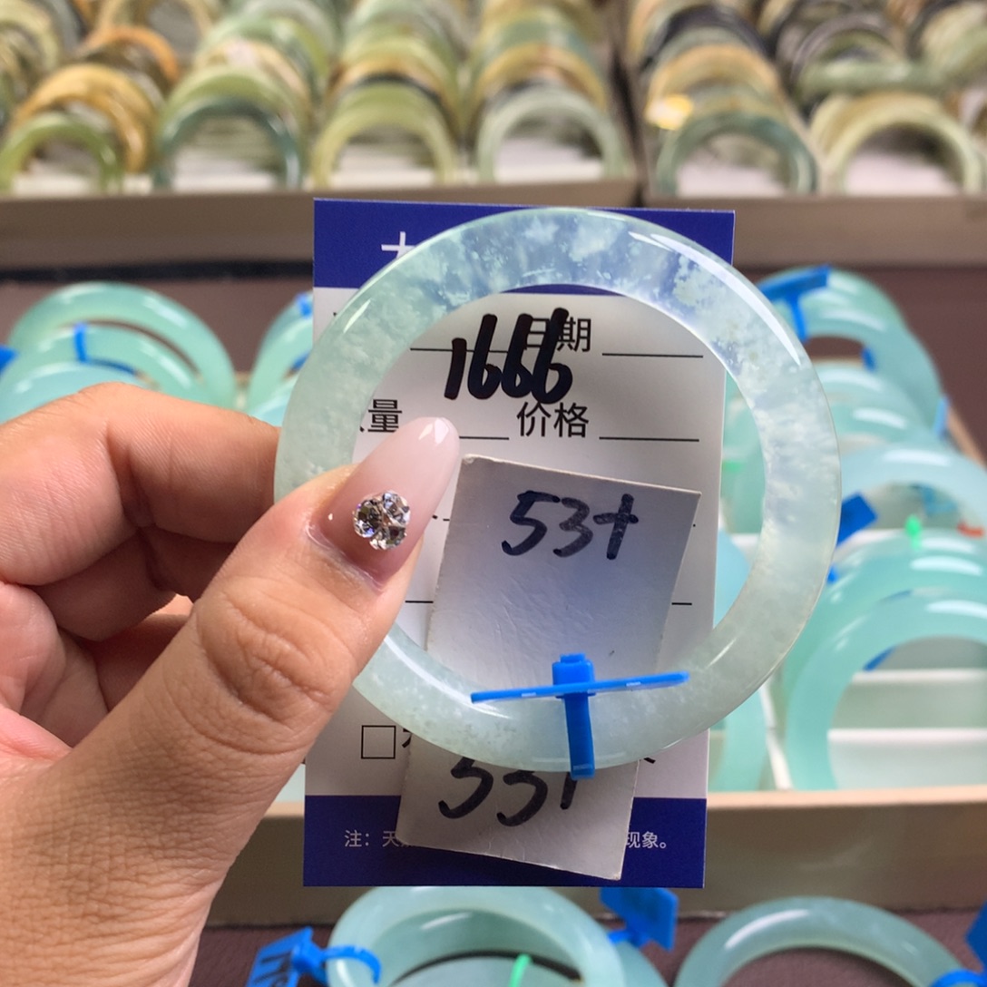 蛇纹石玉未镶嵌手镯1666