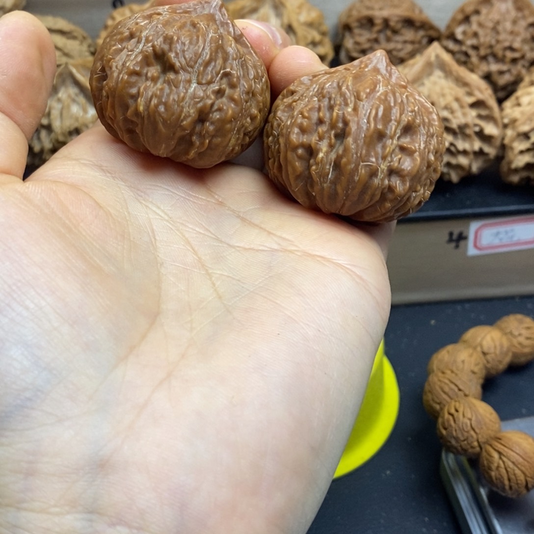 桃核吊坠十****揍秦岭小笼包36