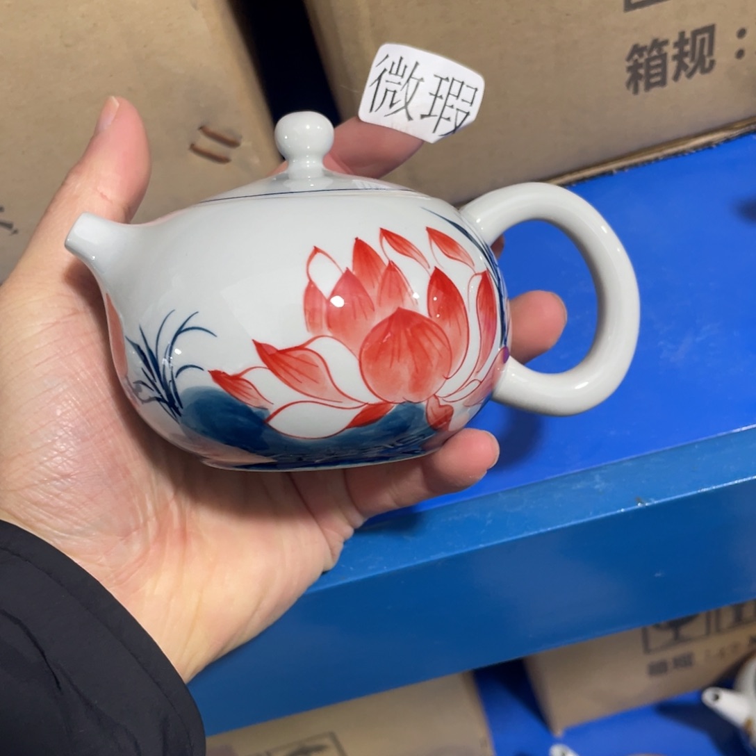 釉下手绘茶具微瑕