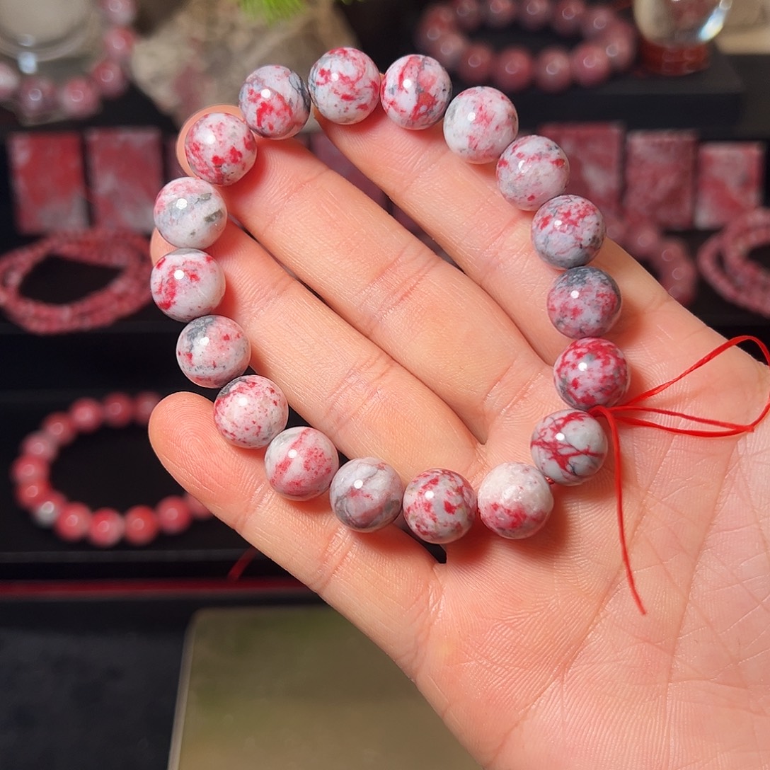 尖***连天然辰砂原石手串