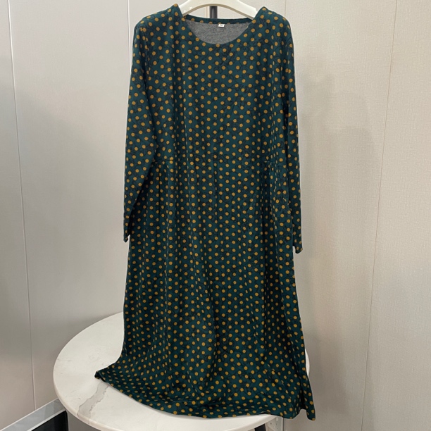 清仓圆领波点显瘦遮肉连衣裙vc12